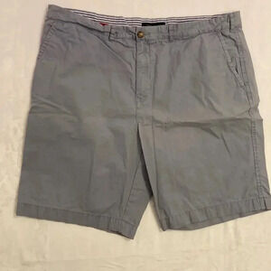 Tommy Hilfiger Shorts Men's Size 42 Chino Khaki Zip Closure